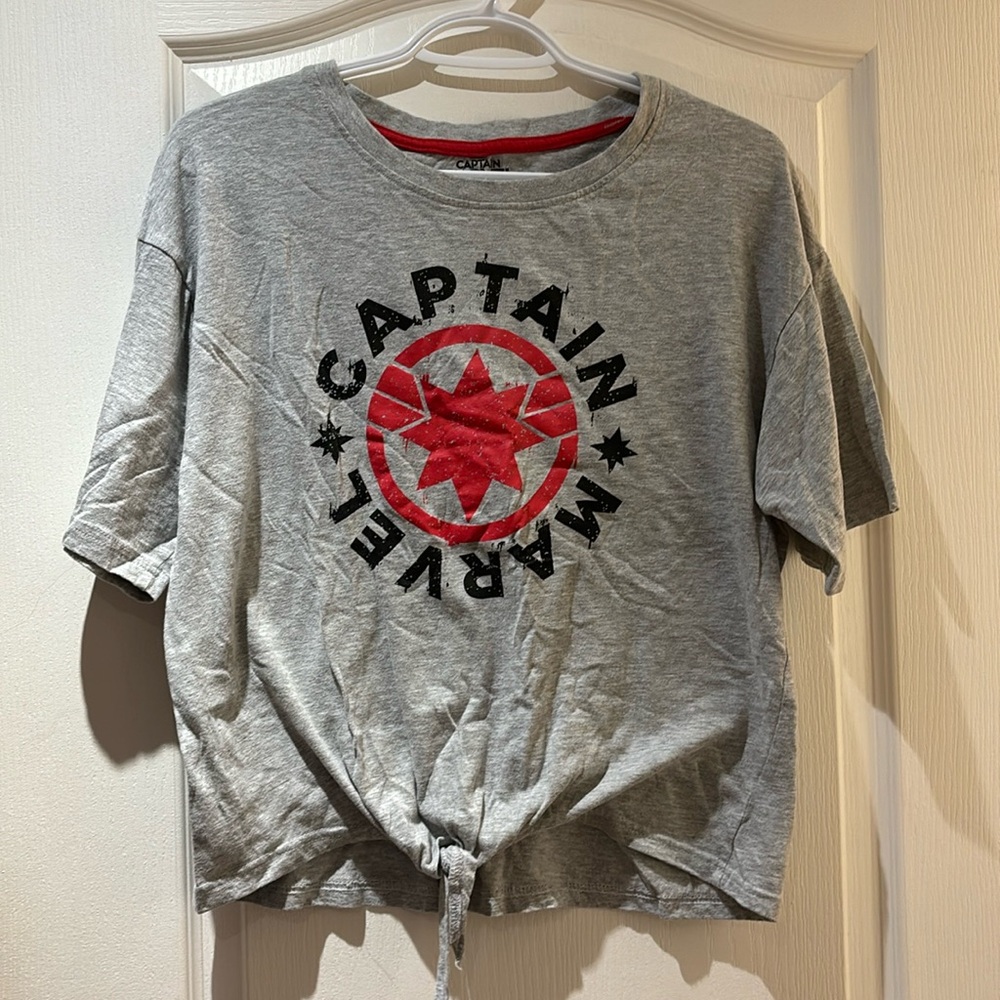 Captain Marvel t-shirt